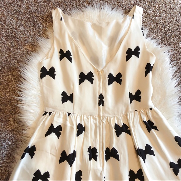 Kate Spade Carolyn Bow Print Dress - Picture 7 of 8